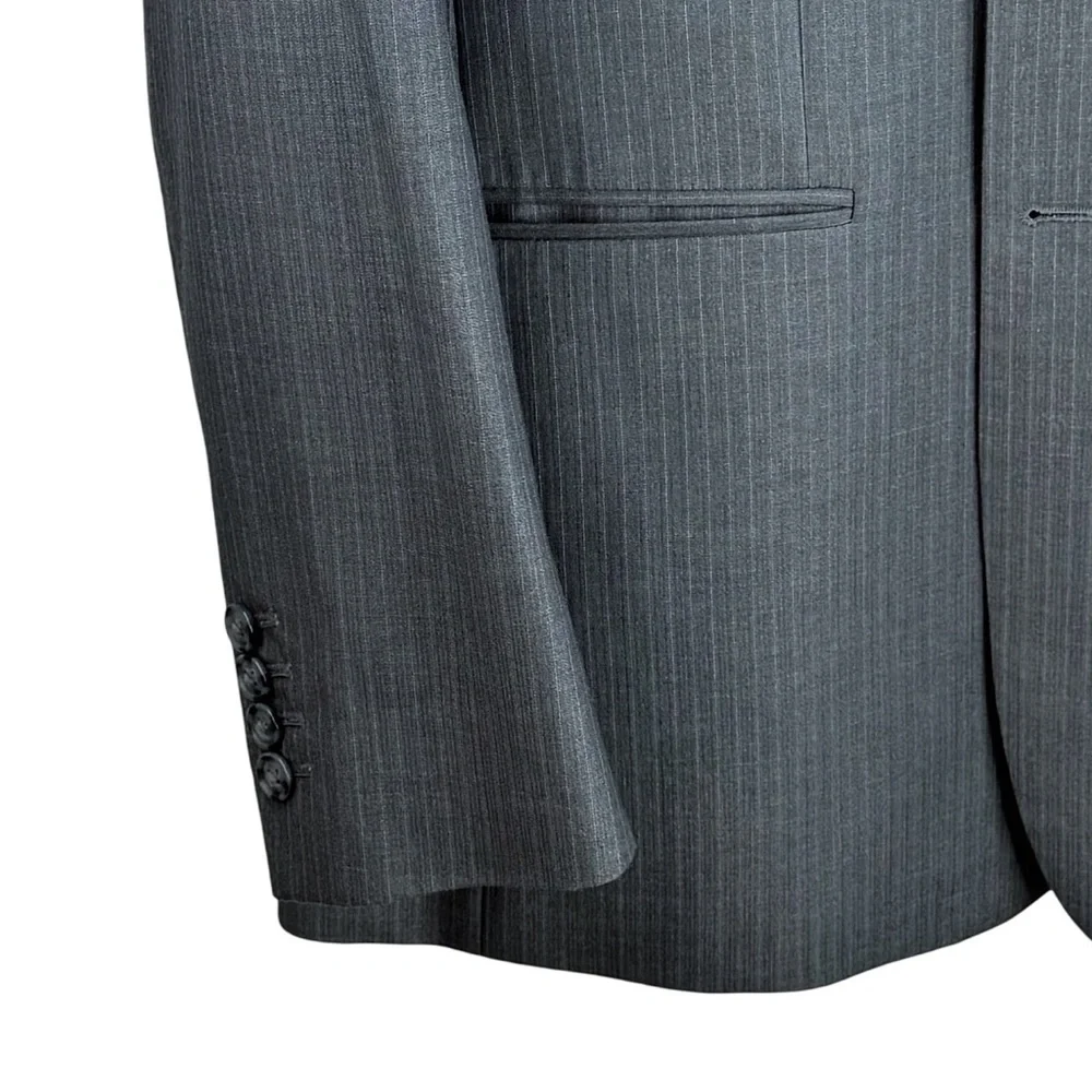 PERRY ELLIS Men's Grey Pin Striped SUIT JACKET Immaculate Condition 42 Regular